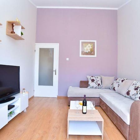 Apartment Nada 01 Budva Bagian luar foto