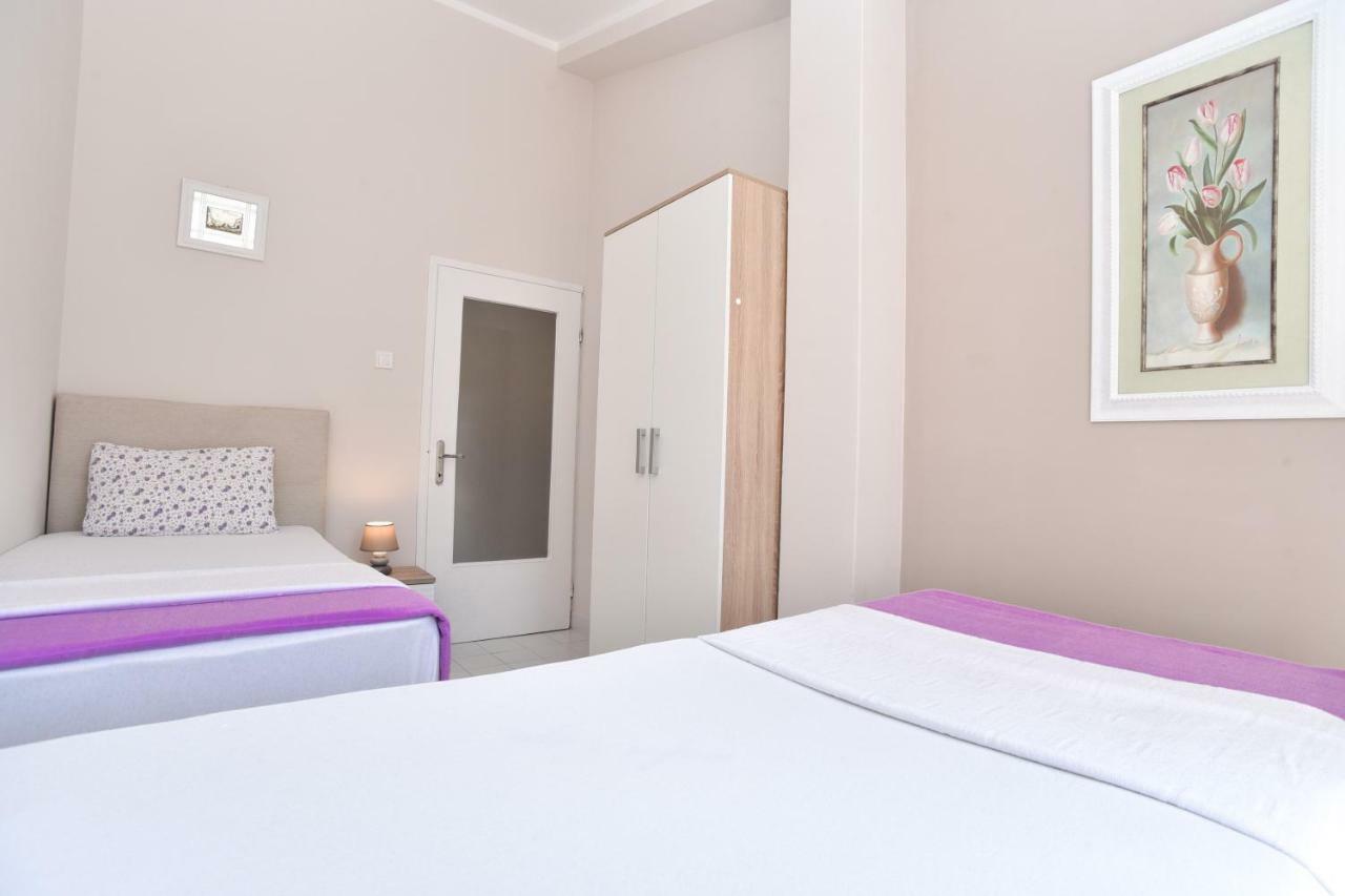 Apartment Nada 01 Budva Bagian luar foto
